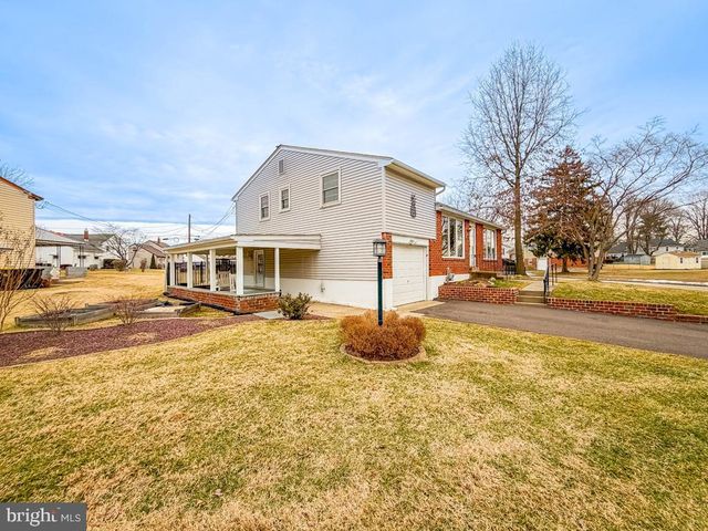 513 BARBARA DRIVE, Norristown, PA 19403