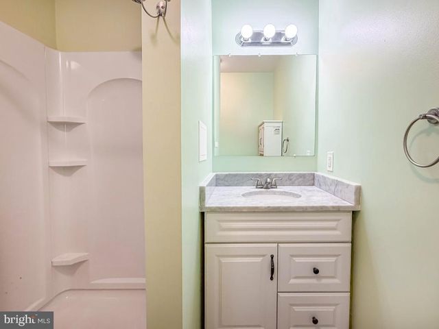 513 BARBARA DRIVE, Norristown, PA 19403