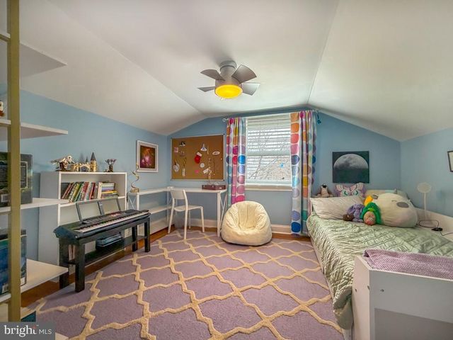 513 BARBARA DRIVE, Norristown, PA 19403