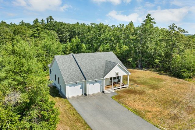 14 Village Corner Road, Wolfeboro, NH 03894