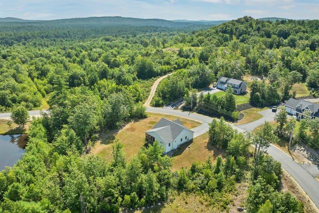 14 Village Corner Road, Wolfeboro, NH 03894