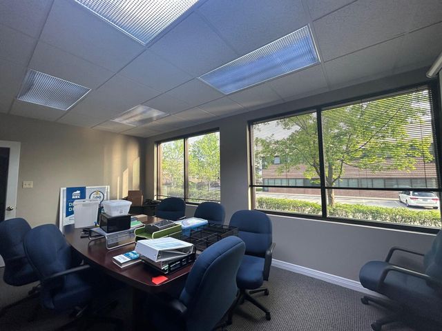 2355 Huguenard Drive, Lexington, KY 40503