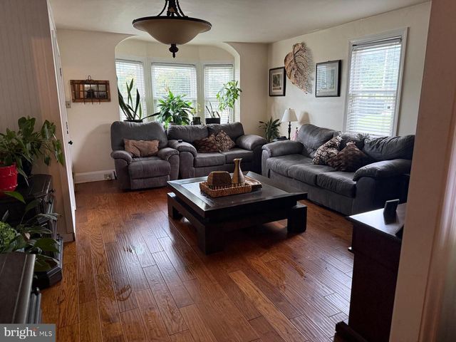 4019 WILKENS AVE, Baltimore, MD 21229