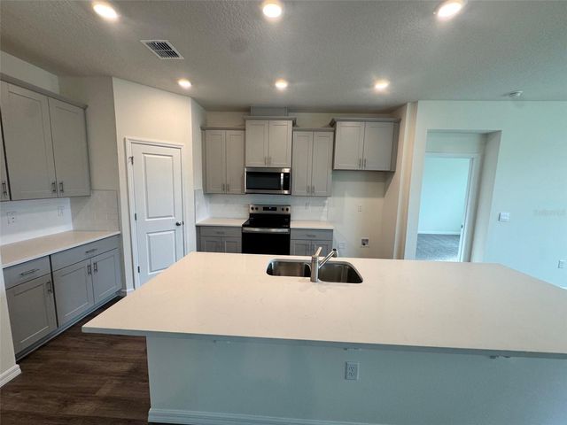 3013 KINGSMAN TRAIL, Ormond Beach, FL 32174