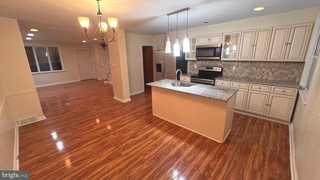 8149 LEON ST, Philadelphia, PA 19136