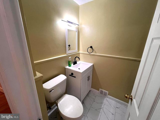 8149 LEON ST, Philadelphia, PA 19136