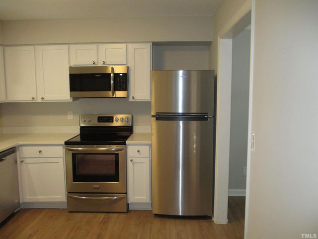 6435 New Market Way, Raleigh, NC 27615