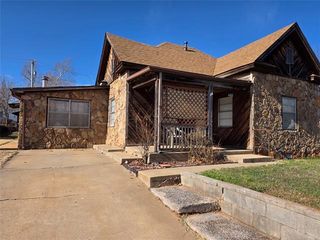 1102 N Park Avenue, Shawnee, OK 74801