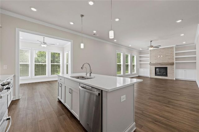 1305 Simonds Way, Duluth, GA 30097