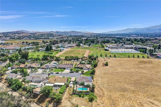 3441 Rocking Rm, Norco, CA 92860