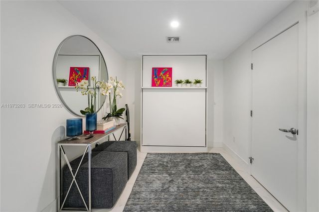 16385 Biscayne Boulevard 1502, North Miami Beach, FL 33160