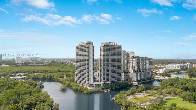 16385 Biscayne Boulevard 1502, North Miami Beach, FL 33160