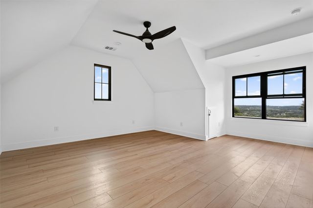 598 Lookout Mountain RD, Johnson City, TX 78636