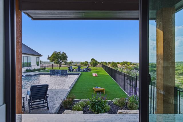598 Lookout Mountain RD, Johnson City, TX 78636