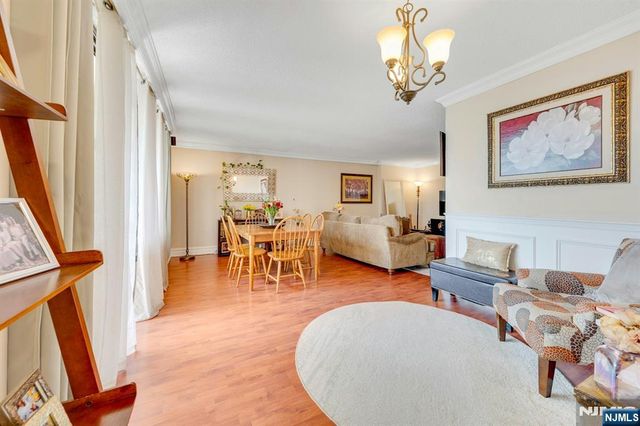 300 Winston Drive C0214, Cliffside Park, NJ 07010
