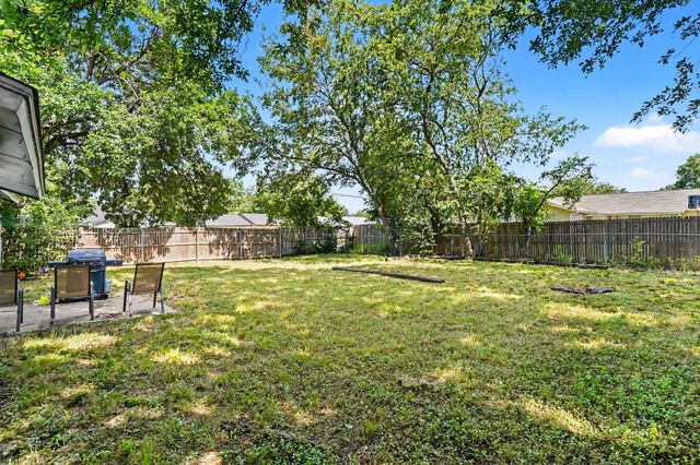 1608 Natches Drive, Arlington, TX 76014