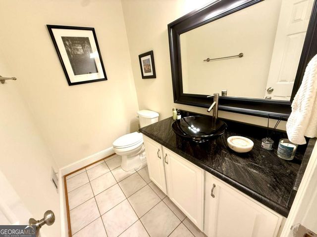 2965 Evans Oaks Court, Atlanta, GA 30340