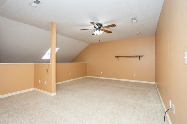 2625 E Kentwood Street, Republic, MO 65738