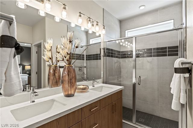 5627 Amethyst Valley St, Las Vegas, NV 89118