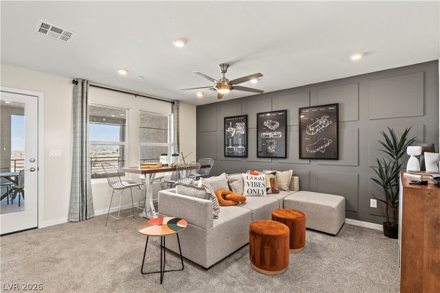 5627 Amethyst Valley St, Las Vegas, NV 89118