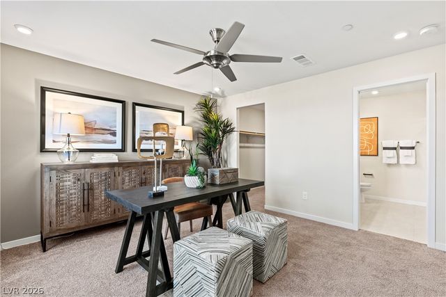 5627 Amethyst Valley St, Las Vegas, NV 89118