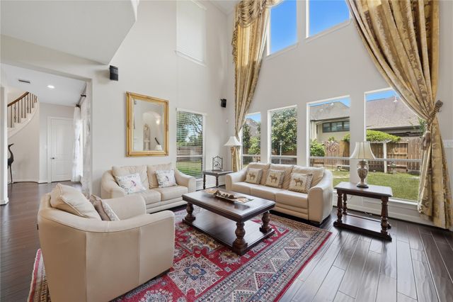 2915 Sentry Oak Way, Sugar Land, TX 77479