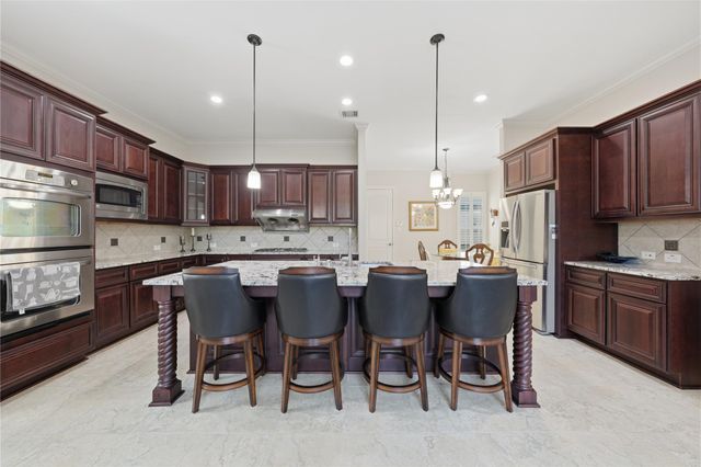 2915 Sentry Oak Way, Sugar Land, TX 77479
