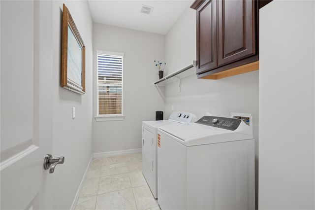 2915 Sentry Oak Way, Sugar Land, TX 77479