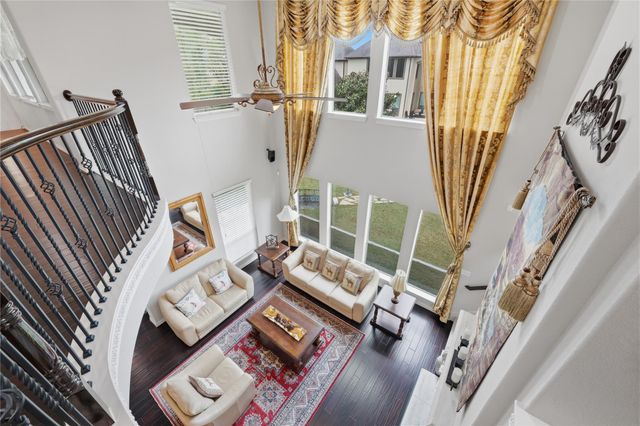 2915 Sentry Oak Way, Sugar Land, TX 77479