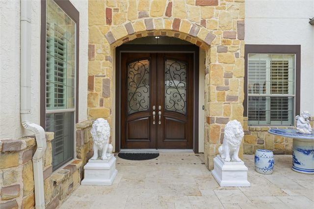 2915 Sentry Oak Way, Sugar Land, TX 77479