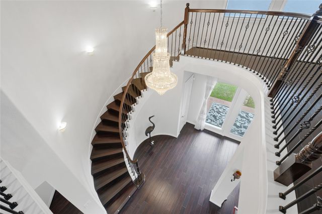 2915 Sentry Oak Way, Sugar Land, TX 77479