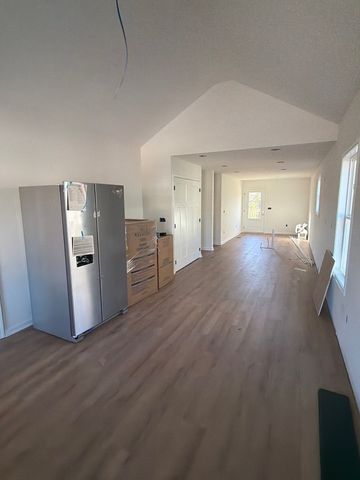 408 Church St, Portland, TN 37148