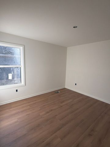 408 Church St, Portland, TN 37148