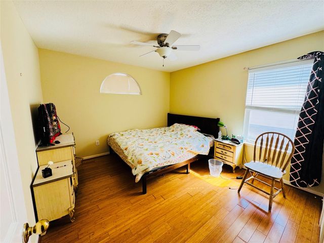 2507 Glenholly Park Drive, Sugar Land, TX 77498