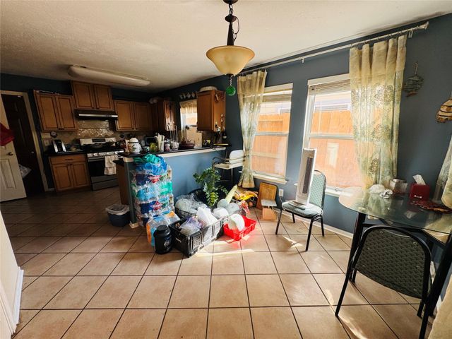 2507 Glenholly Park Drive, Sugar Land, TX 77498