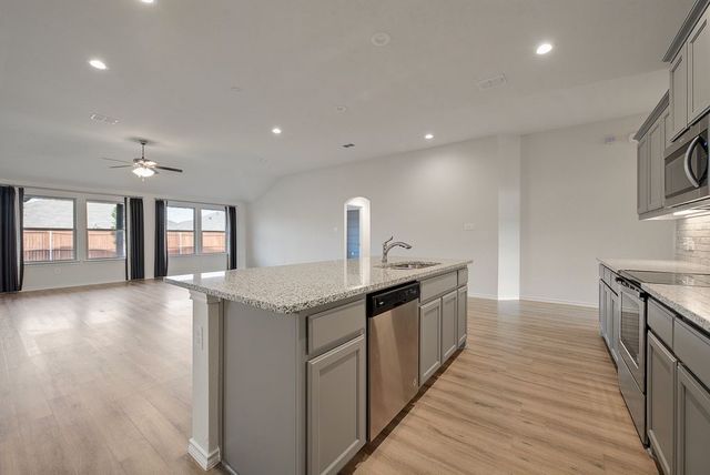 9221 Poynter Street, Fort Worth, TX 76123