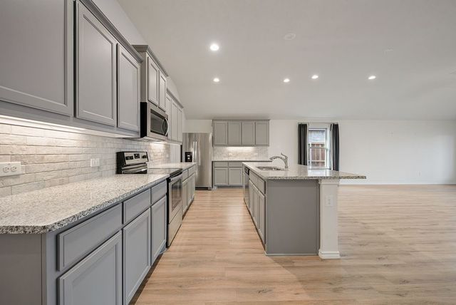 9221 Poynter Street, Fort Worth, TX 76123