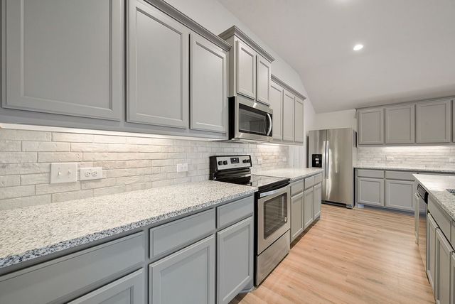 9221 Poynter Street, Fort Worth, TX 76123