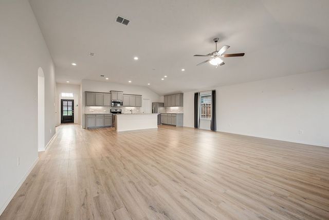 9221 Poynter Street, Fort Worth, TX 76123