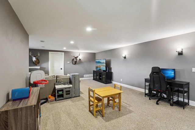 1408 Spahn Drive, Waunakee, WI 53597