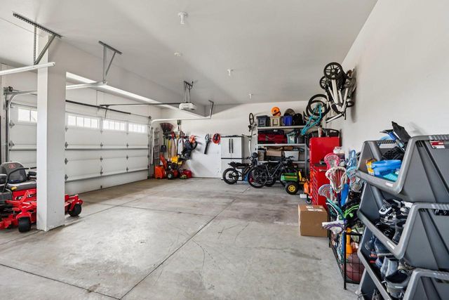 1408 Spahn Drive, Waunakee, WI 53597