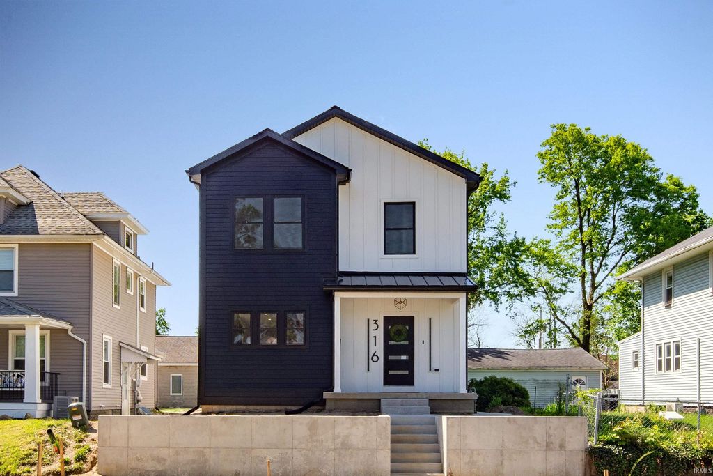 316 Howard Street, South Bend, IN 46617