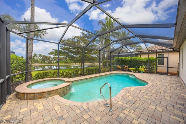 9222 Veneto LN, Naples, FL 34113