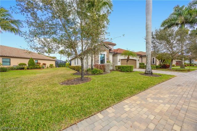 9222 Veneto LN, Naples, FL 34113