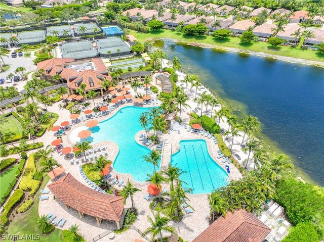 9222 Veneto LN, Naples, FL 34113