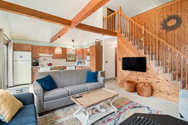 9284 S Oxeye Avenue, Baldwin, MI 49304