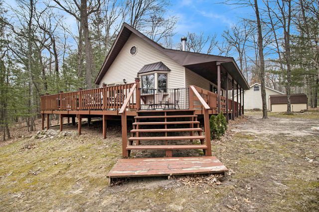 9284 S Oxeye Avenue, Baldwin, MI 49304