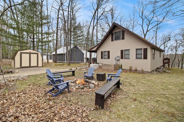 9284 S Oxeye Avenue, Baldwin, MI 49304