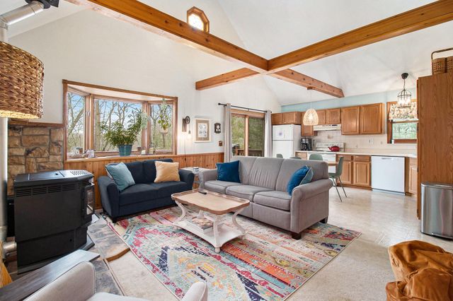 9284 S Oxeye Avenue, Baldwin, MI 49304