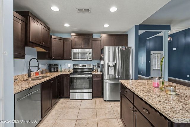 2065 Owl Wing Place, Nesbit, MS 38651